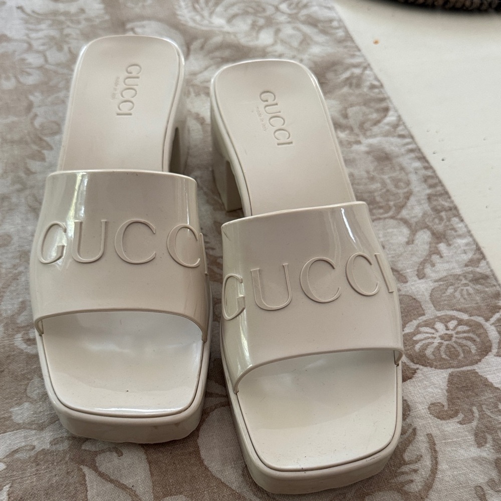 Gucci Women's Mystic White Slide Sandals